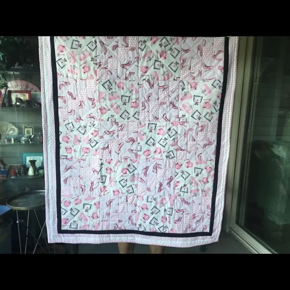 Handmade Quilt - Picture 3 of 16